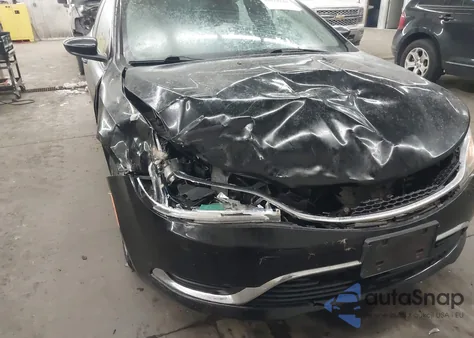 2015 Chrysler 200 Limited z USA, uszkodzony, nr VIN 1C3CCCAB7FN685958